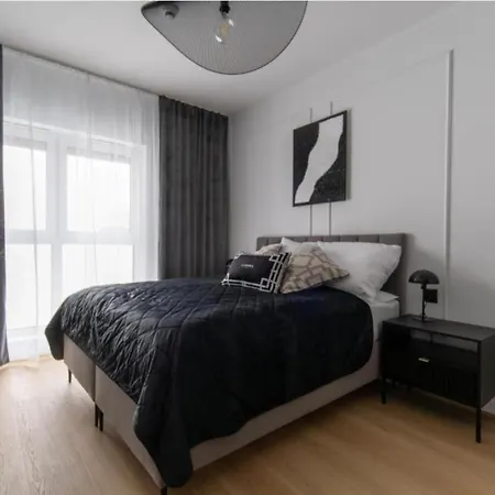 Cityroom Relax Plac Wolnosci 6 In The Center Of Old Town 포즈난