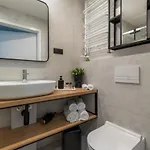 Cityroom Relax Plac Wolności 6 In The Center Of Old Town *